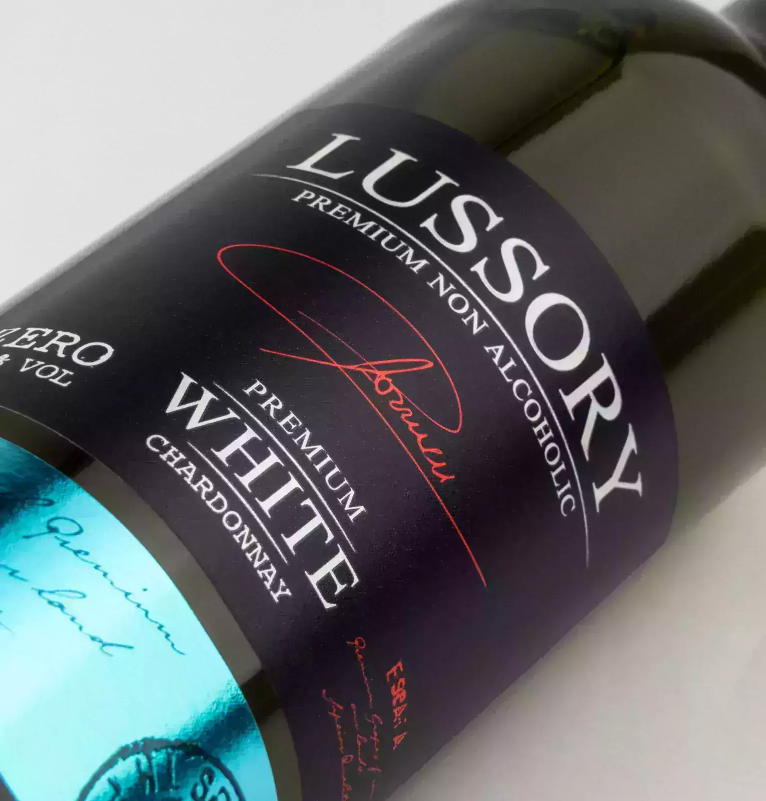 lussory-wine-scaled-jpg